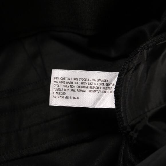 Ava & Viv Plus Size Capri Dress Pants Black Hook Closure Zip Fly Size 28 - Picture 9 of 10